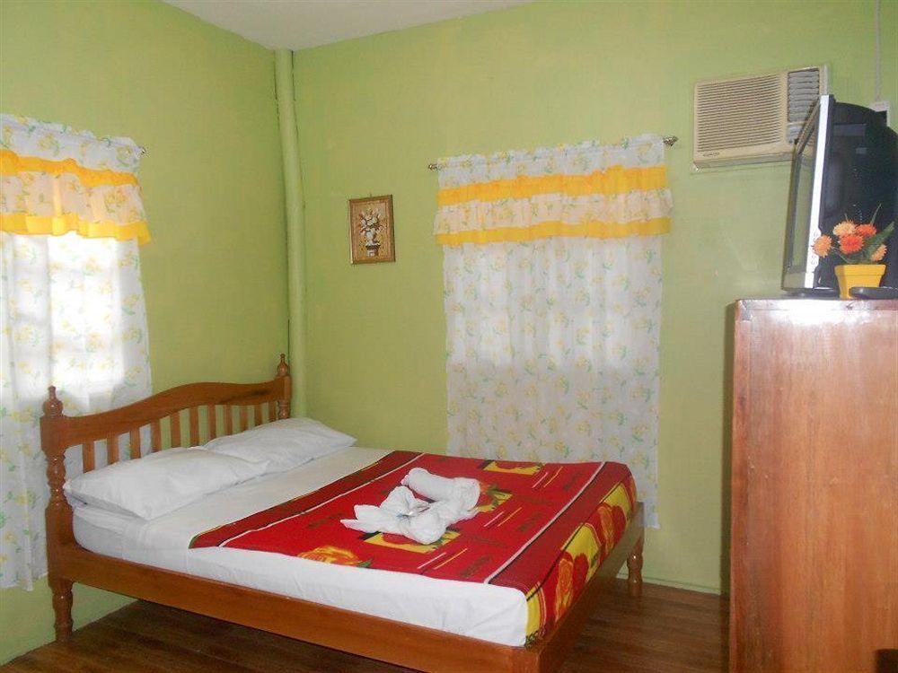 פורטו פרינססה Tia Mers Guest House מראה חיצוני תמונה